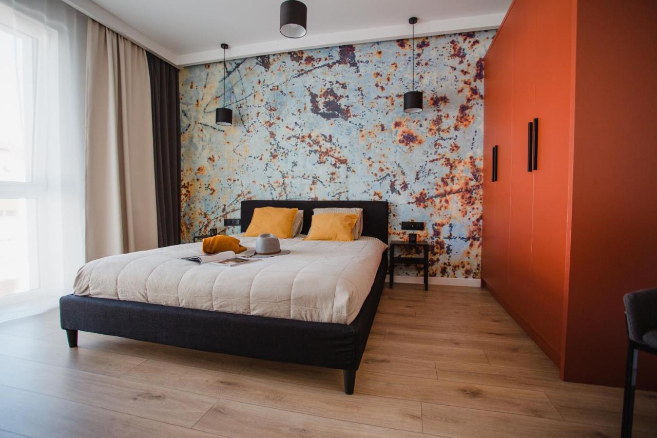W&K Apartments - Ginger Suite - Faktura Vat, Parking コシャリン エクステリア 写真