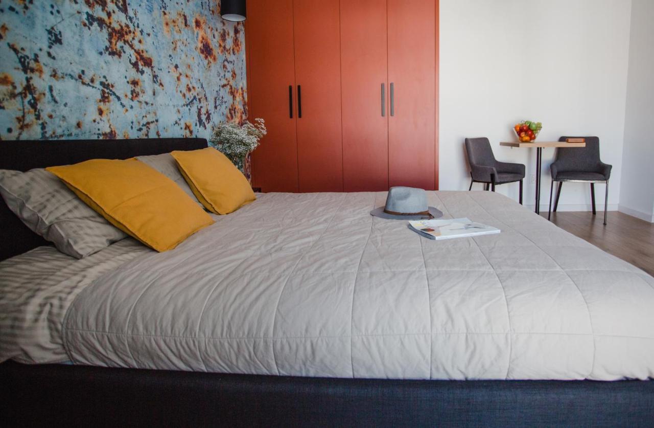 W&K Apartments - Ginger Suite - Faktura Vat, Parking コシャリン エクステリア 写真