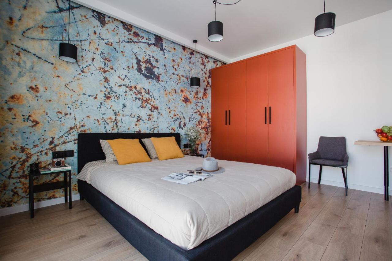 W&K Apartments - Ginger Suite - Faktura Vat, Parking コシャリン エクステリア 写真