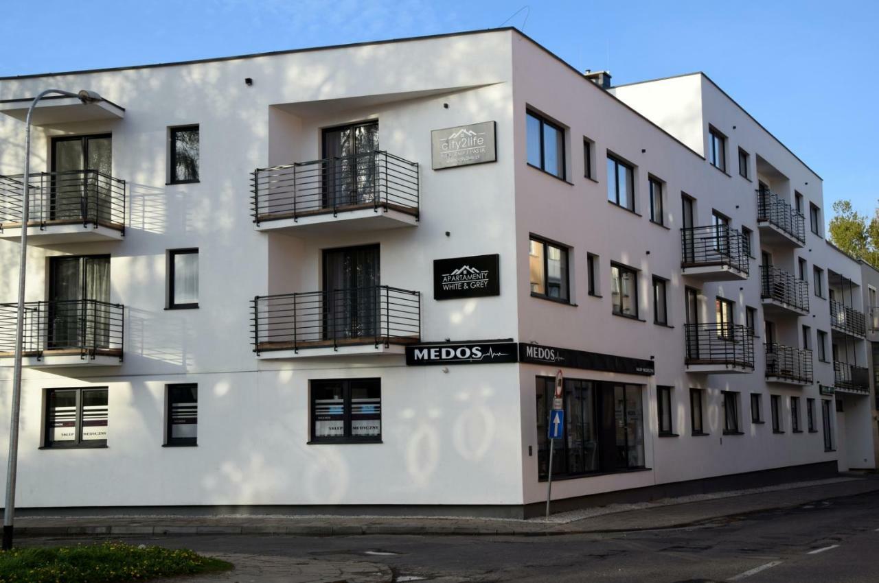 W&K Apartments - Ginger Suite - Faktura Vat, Parking コシャリン エクステリア 写真